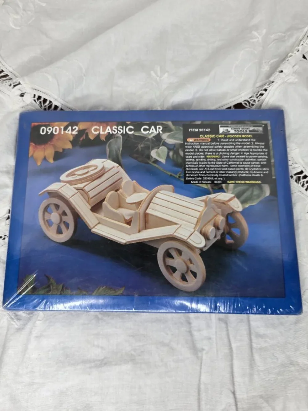 Vintage Classic Car Wood Model Kit 2003 New in Package 090142 Harbor Freight DIY